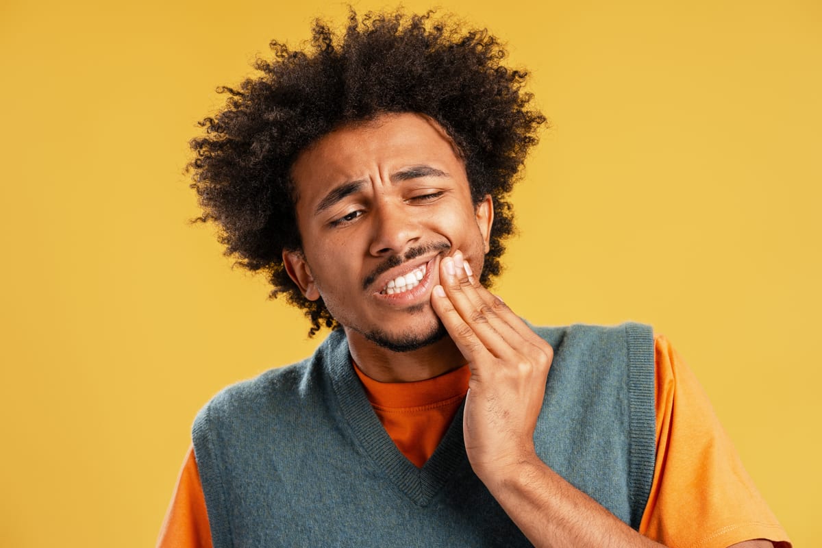 Tooth Extraction in Buda